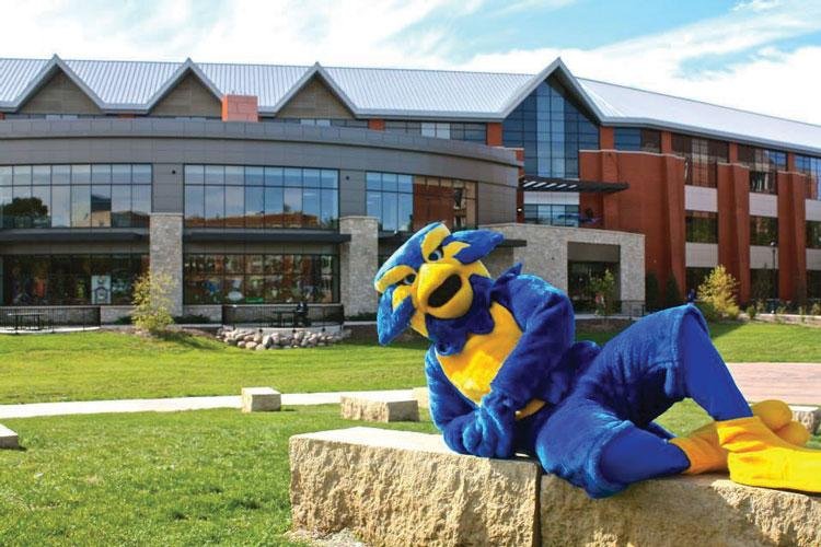 UW-Eau Claire Blugolds blu wiac mascots