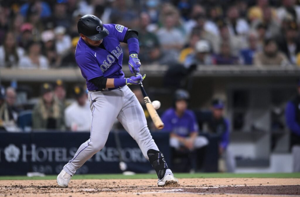 Jose Iglesias Milwaukee Brewers mlb free agents