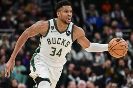Bucks Clinch NBA Playoffs After 69 Games milwaukee bucks nba playoffs championship odds